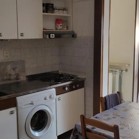 Brezza Estate Apartment *