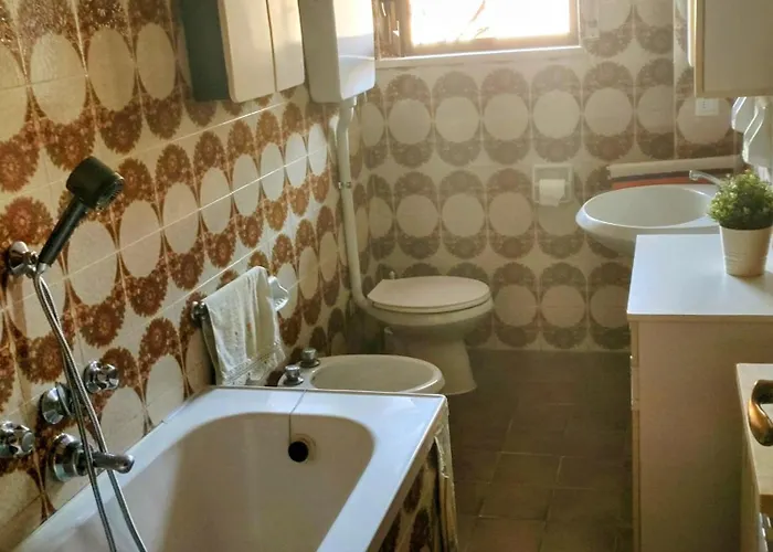 Brezza Estate Apartment *